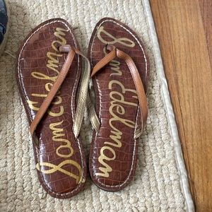 Sam Edelman flip flops